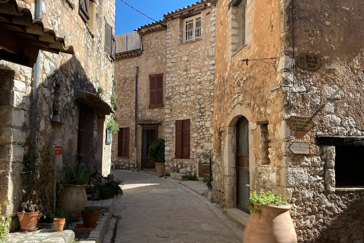 Maison provencale village Cote Azur