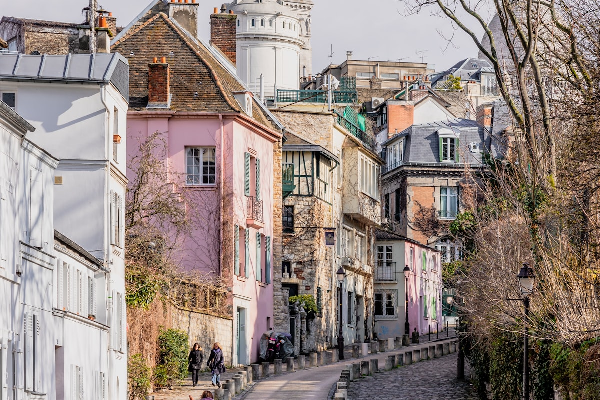 Couvreur Saint-Raphael - Vue ville Cote Azur